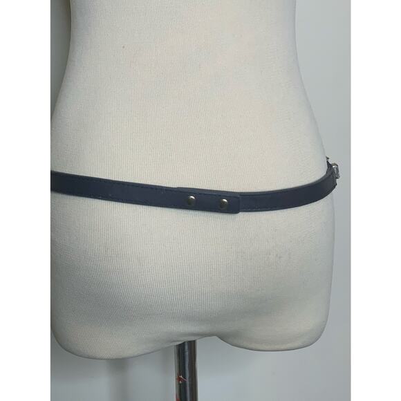 The Limited vintage blue rhinestones embellished thin elastic belt size Medium - Picture 6 of 10